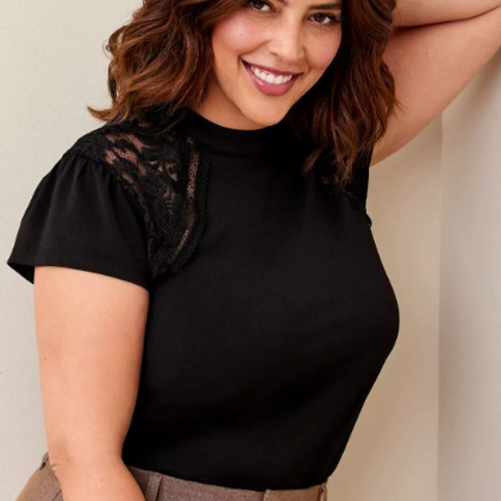 Torrid Lace Shoulder Top Plus Size 2X Whimsygoth Date Night Going Out Stretch